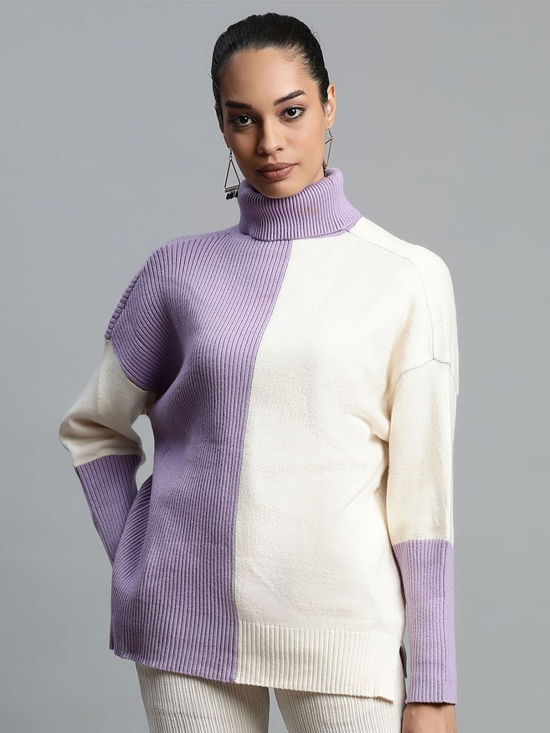 

Global Republic Women Colourblocked Pullover, Purple