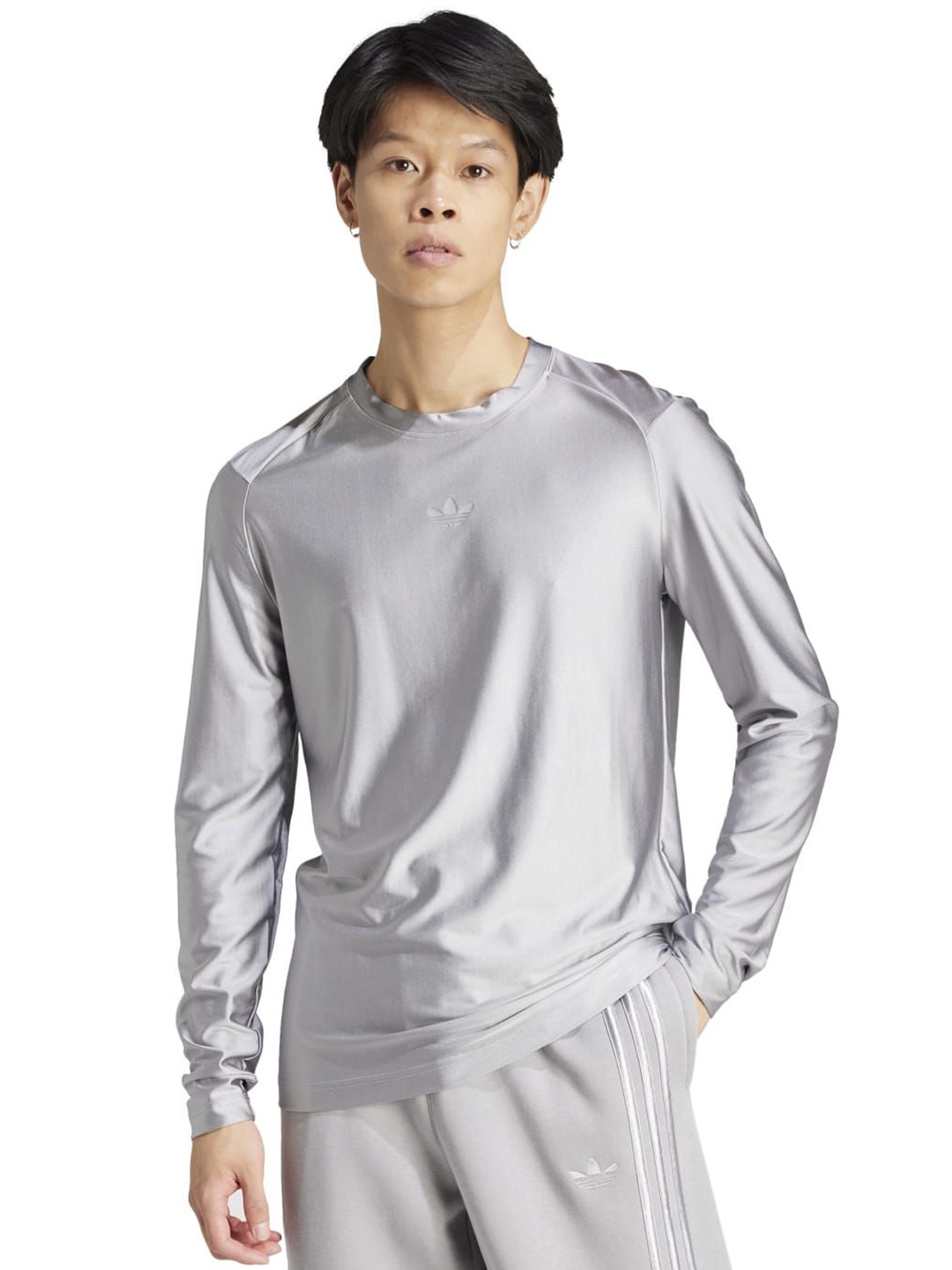

ADIDAS Originals Men Solid Round Neck Relaxed Fit T-shirt, Grey