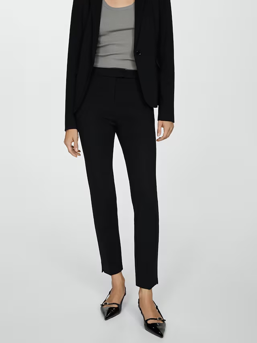 

MANGO Women Cropped Trousers, Black