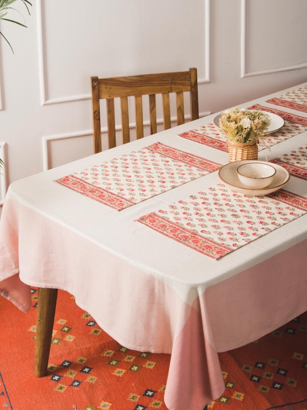 

Fabindia Red & Beige 6 Pieces Printed Cotton Table Placemats