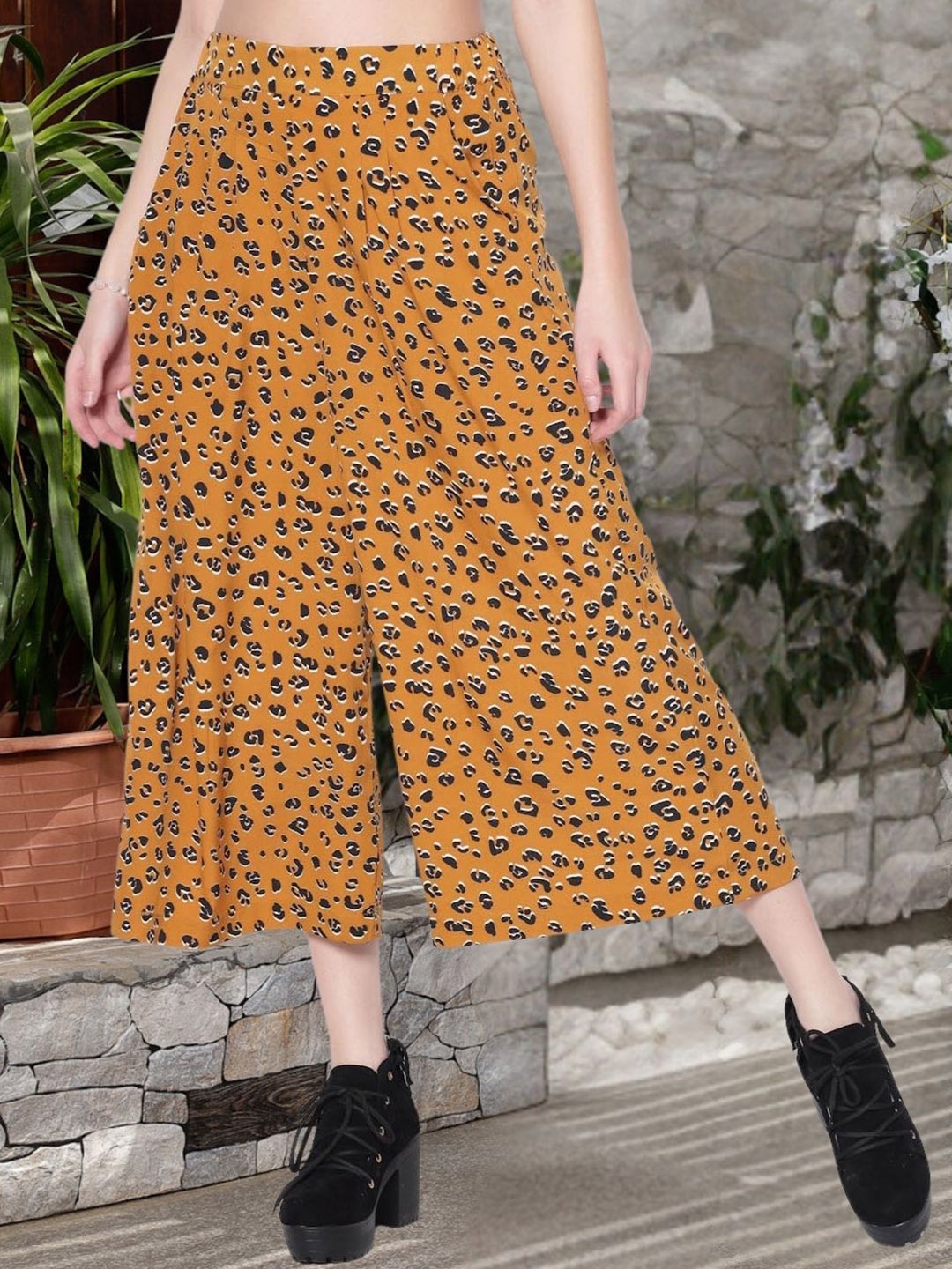 

StyleCast X SERA Women Animal Printed Flared High-Rise Pleated Trousers, Yellow