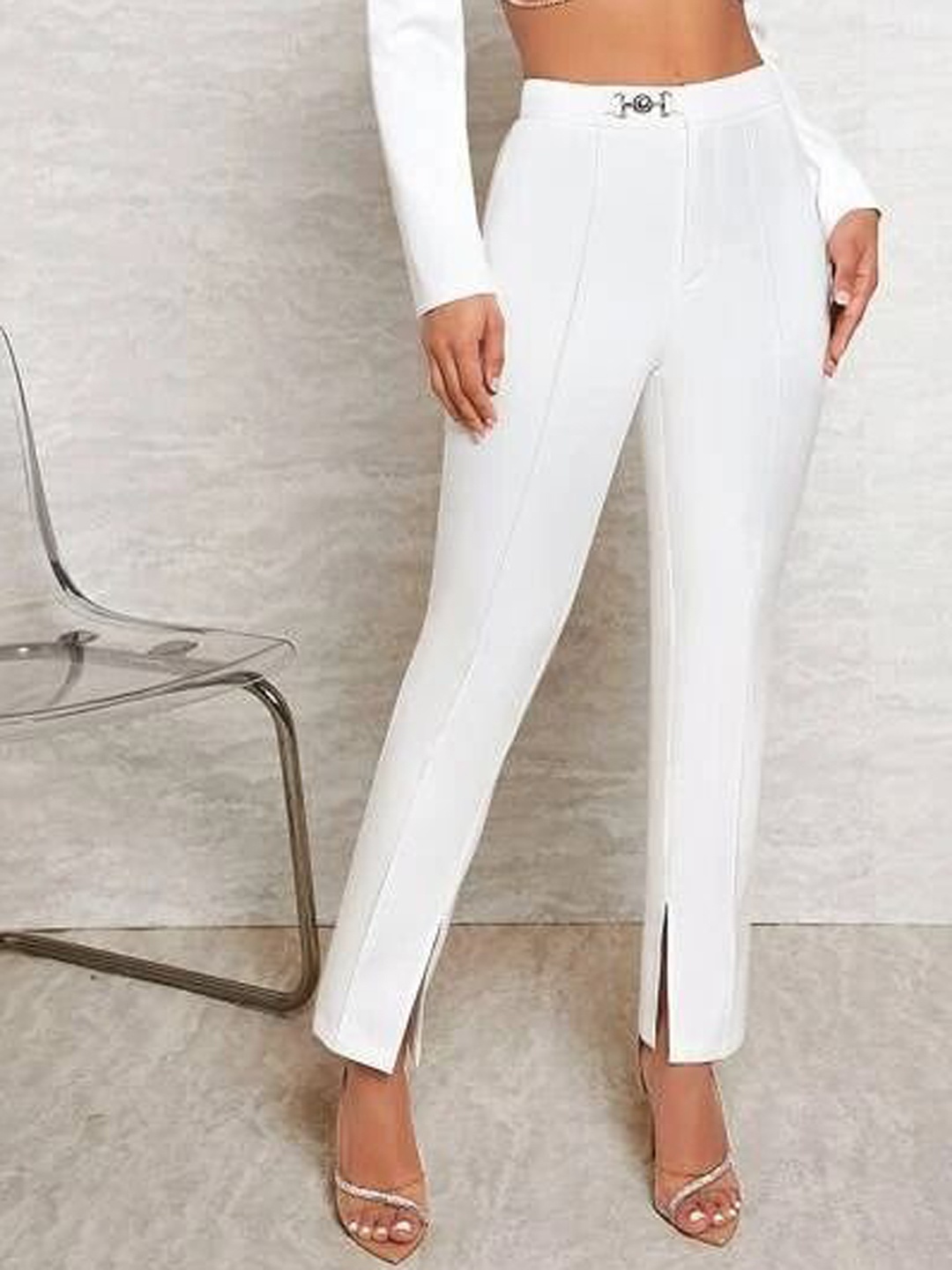 

Stylecast X Slyck Women Solid Pattern Chain Detailing Split Hem Trouser, White