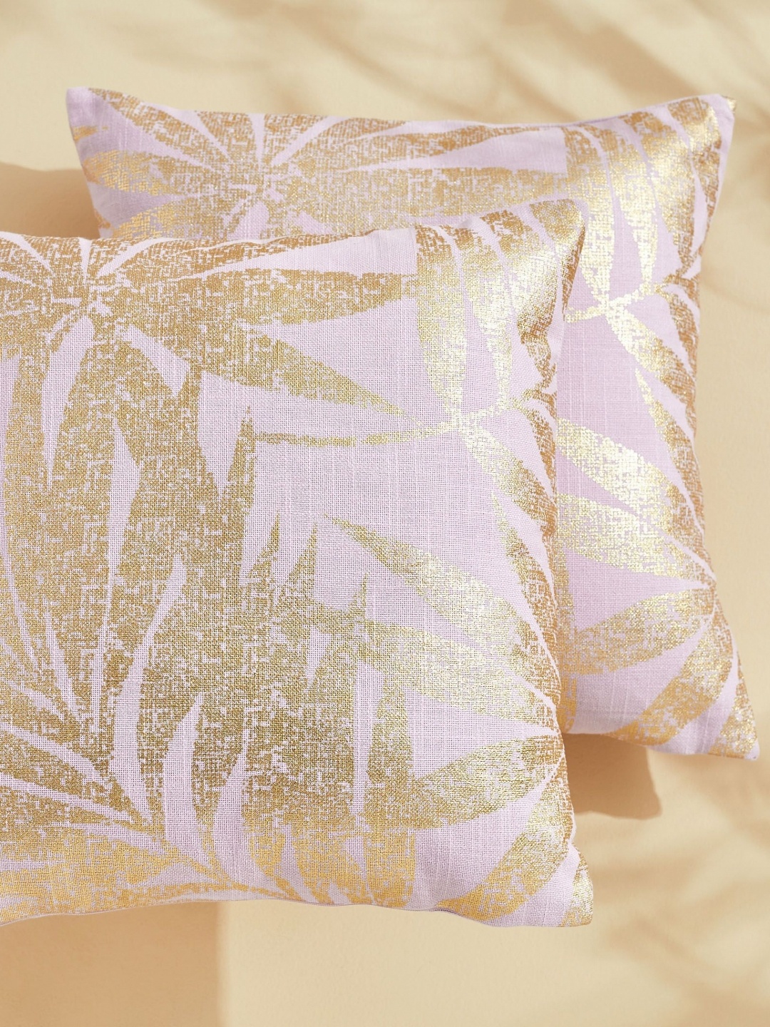 

Home Centre Purple & Gold-Toned Set of 2 Floral Square Cushion Covers
