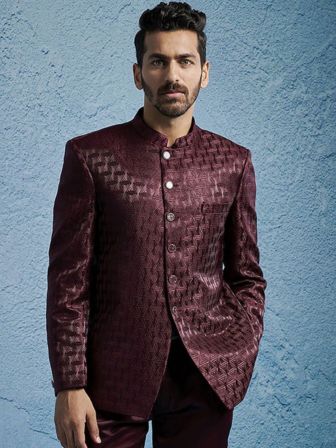 

VASTRAMAY Self Design Mandarin Collar Slim Fit Bandhgala Blazers, Burgundy