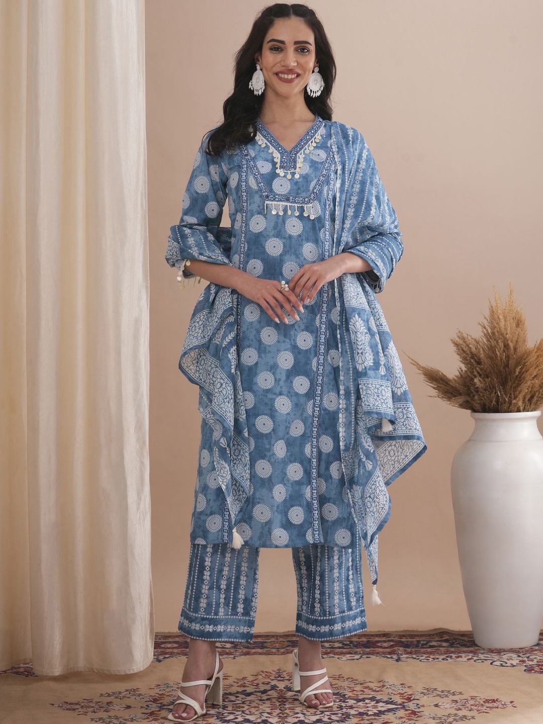 

FASHOR Ethnic Motifs Printed Beads & Stones Pure Cotton Straight Kurta & Trouser & Dupatta, Blue