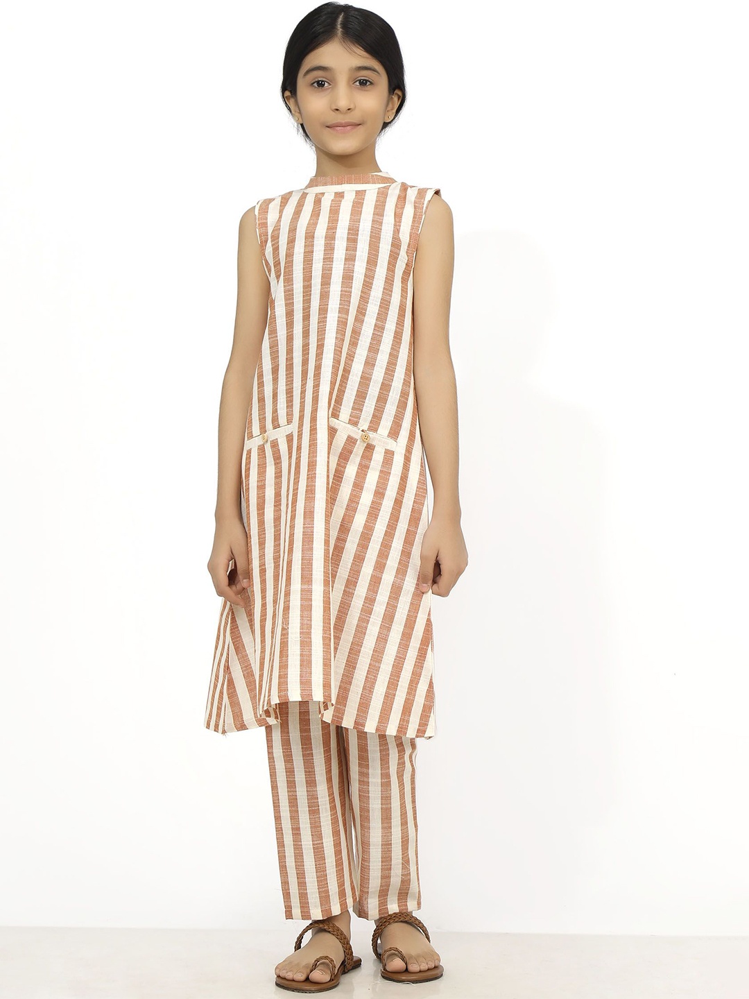 

TJORI Girls Striped Regular Pure Cotton Kurta with Trousers, Mustard