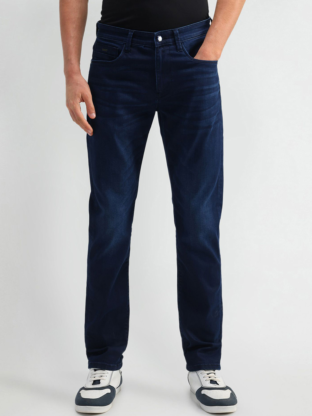 

Arrow New York Men Prince Slim Fit Heavy Fade Stretchable Jeans, Blue