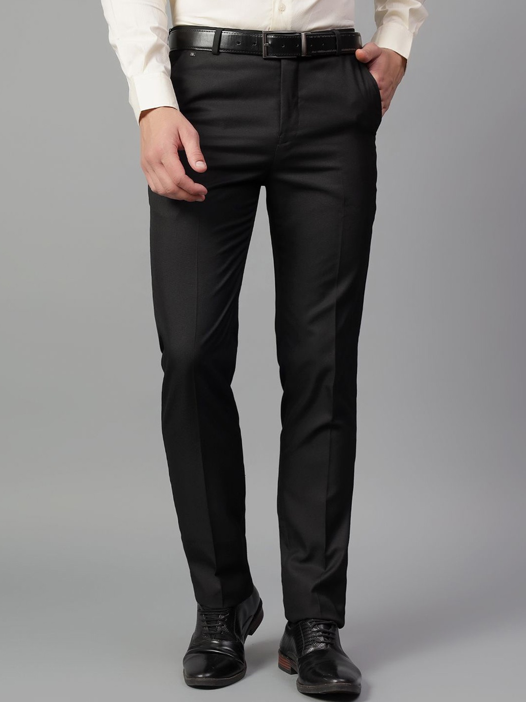

Cantabil Men Trousers, Black