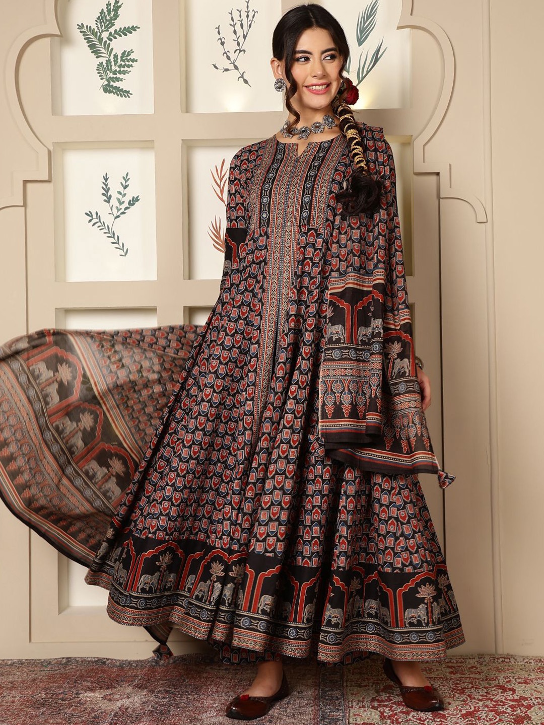 

GULMOHAR JAIPUR Floral Printed Mirror Work Pure Cotton Anarkali Kurta & Palazzo & Dupatta, Black