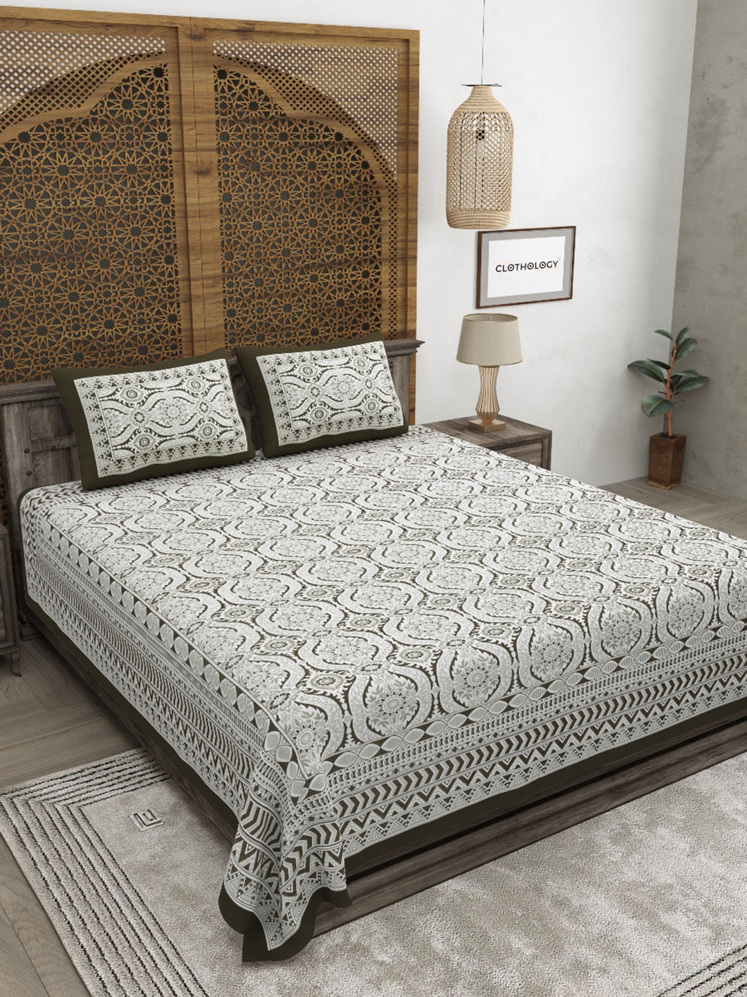 

CLOTHOLOGY Brown & Green Ethnic Motifs 180 TC Cotton King Bedsheet with 2 Pillow Covers