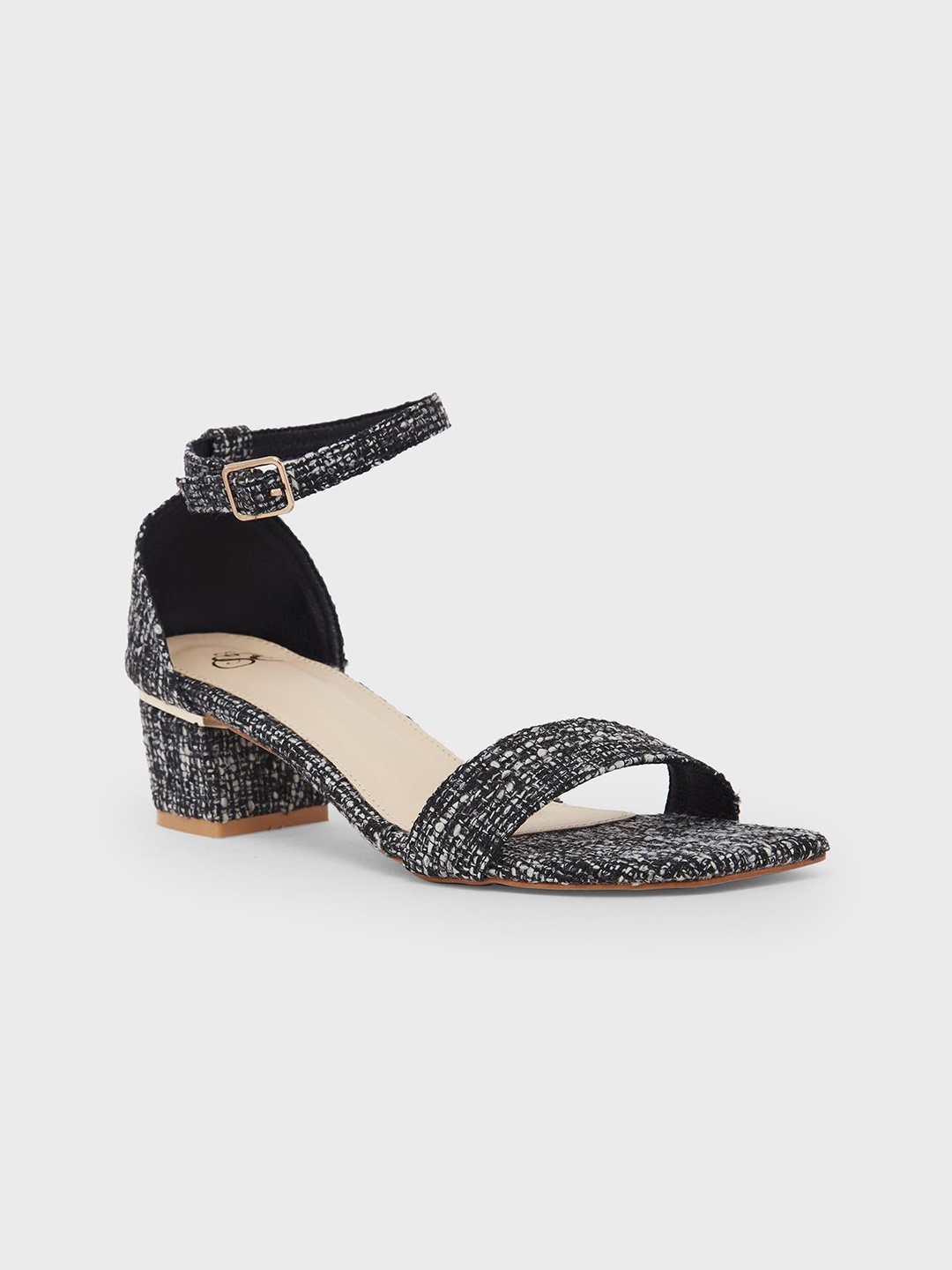 

Sole To Soul Women Printed Block Heel Sandals, Black