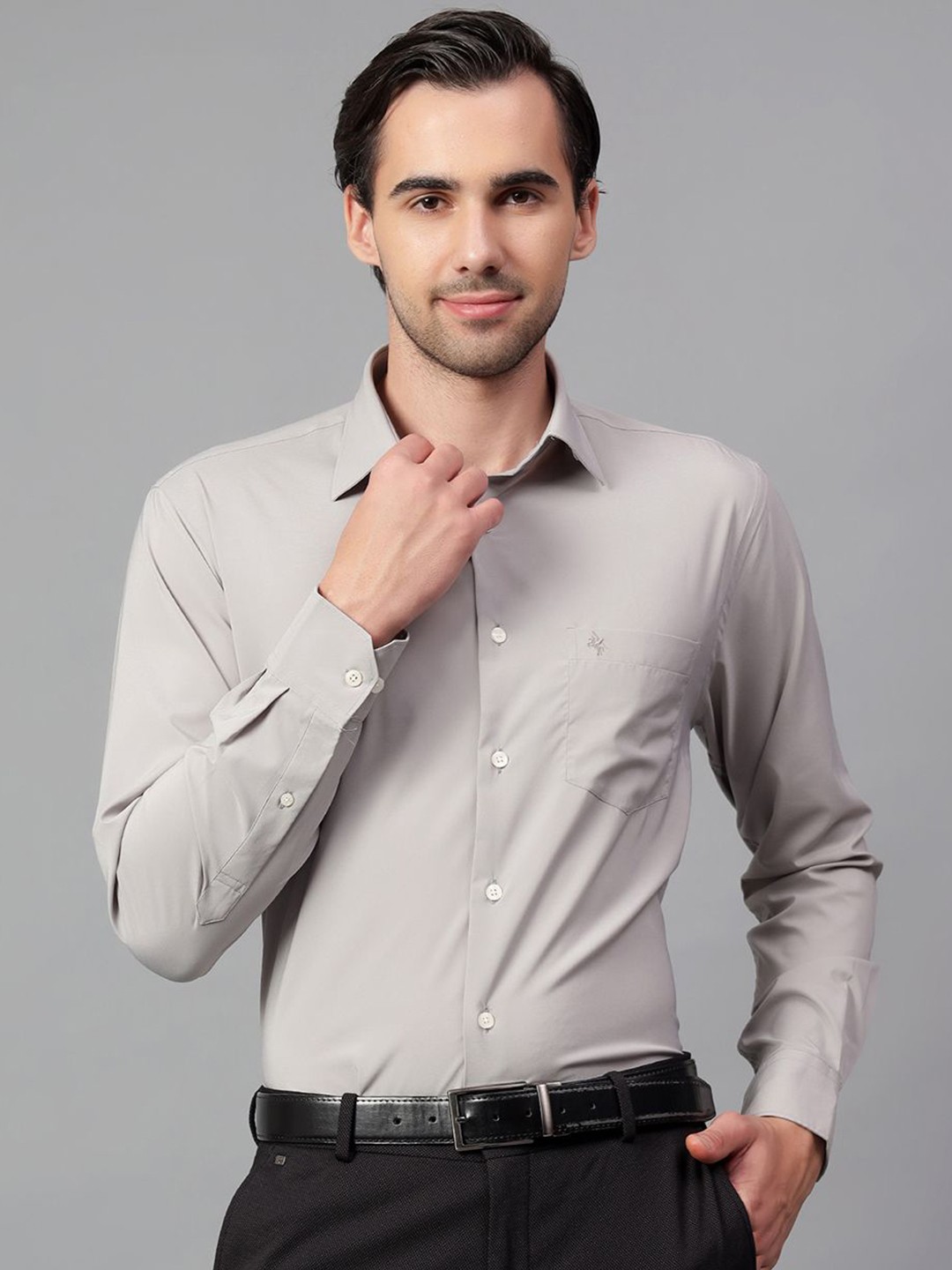 

Cantabil Men Spread Collar Solid Slim Fit Formal Shirt, Grey