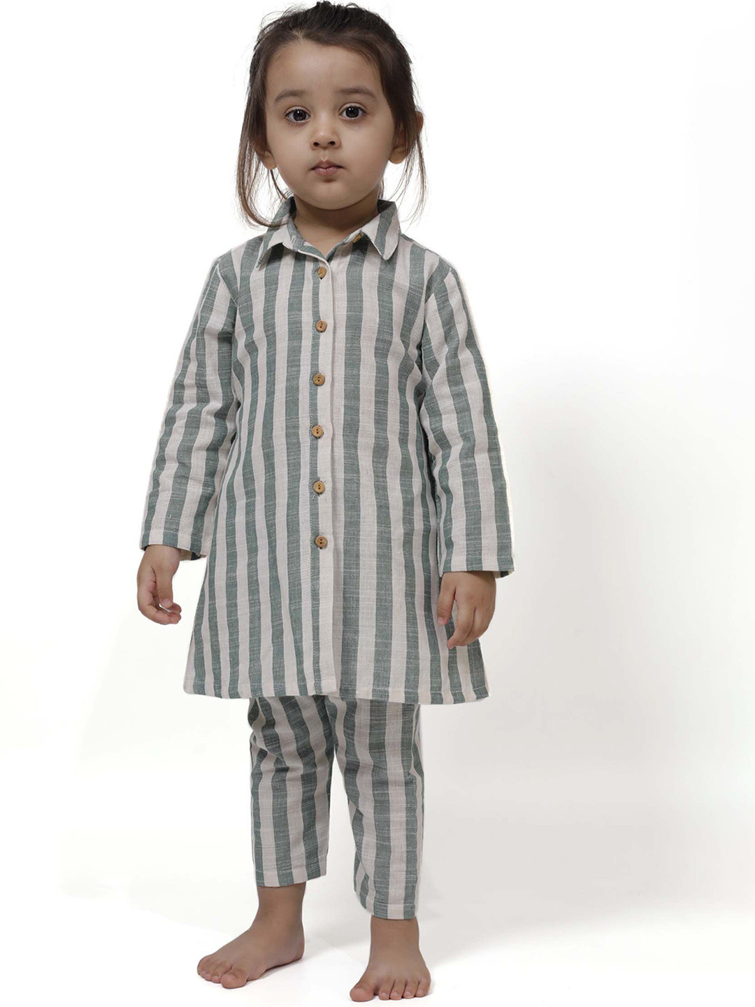 

TJORI Girls Striped Regular Pure Cotton Kurta with Trousers, Green