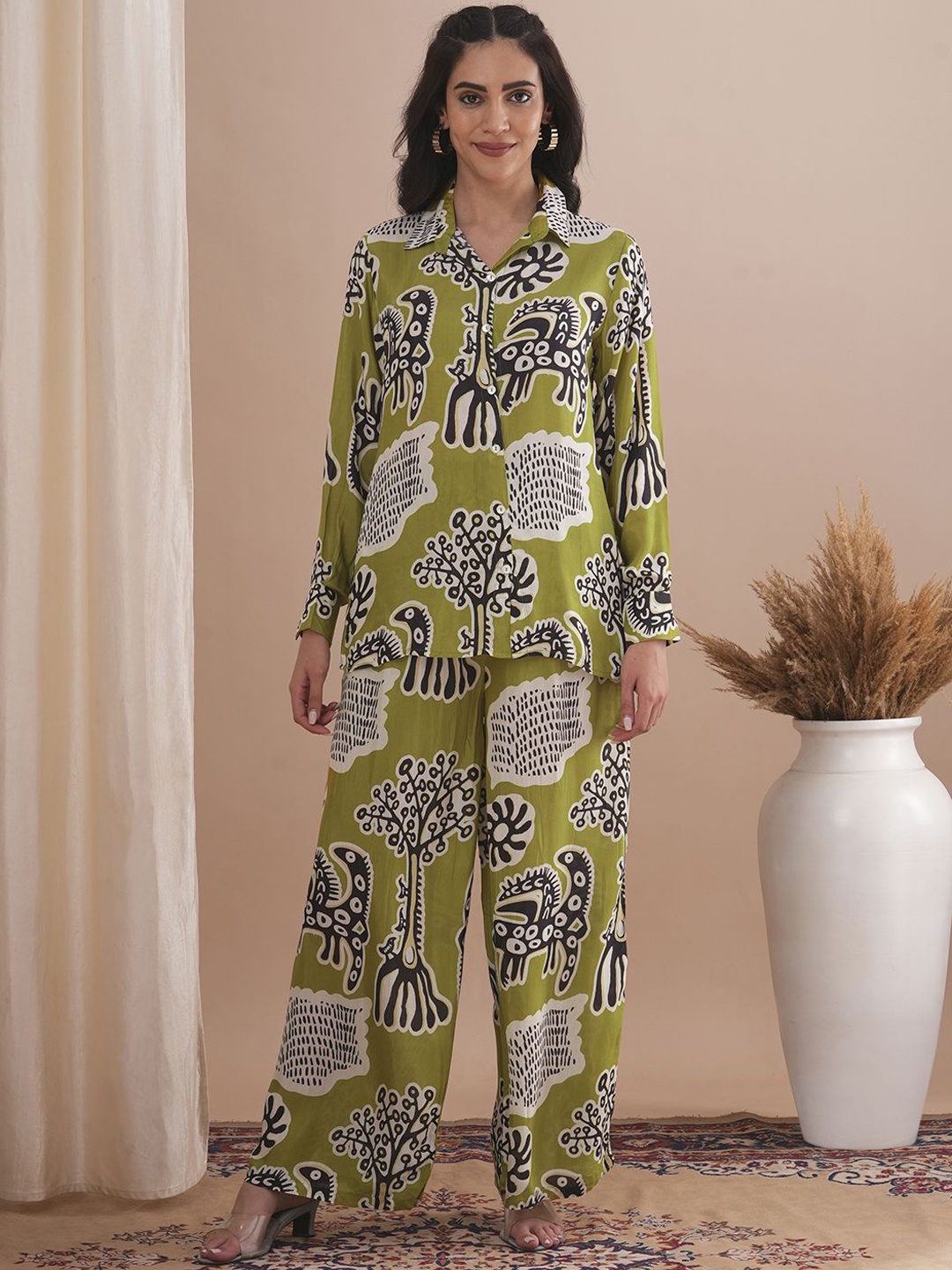 

FASHOR Printed Long Sleeves Shirt With Palazzos Co-Ords, Green