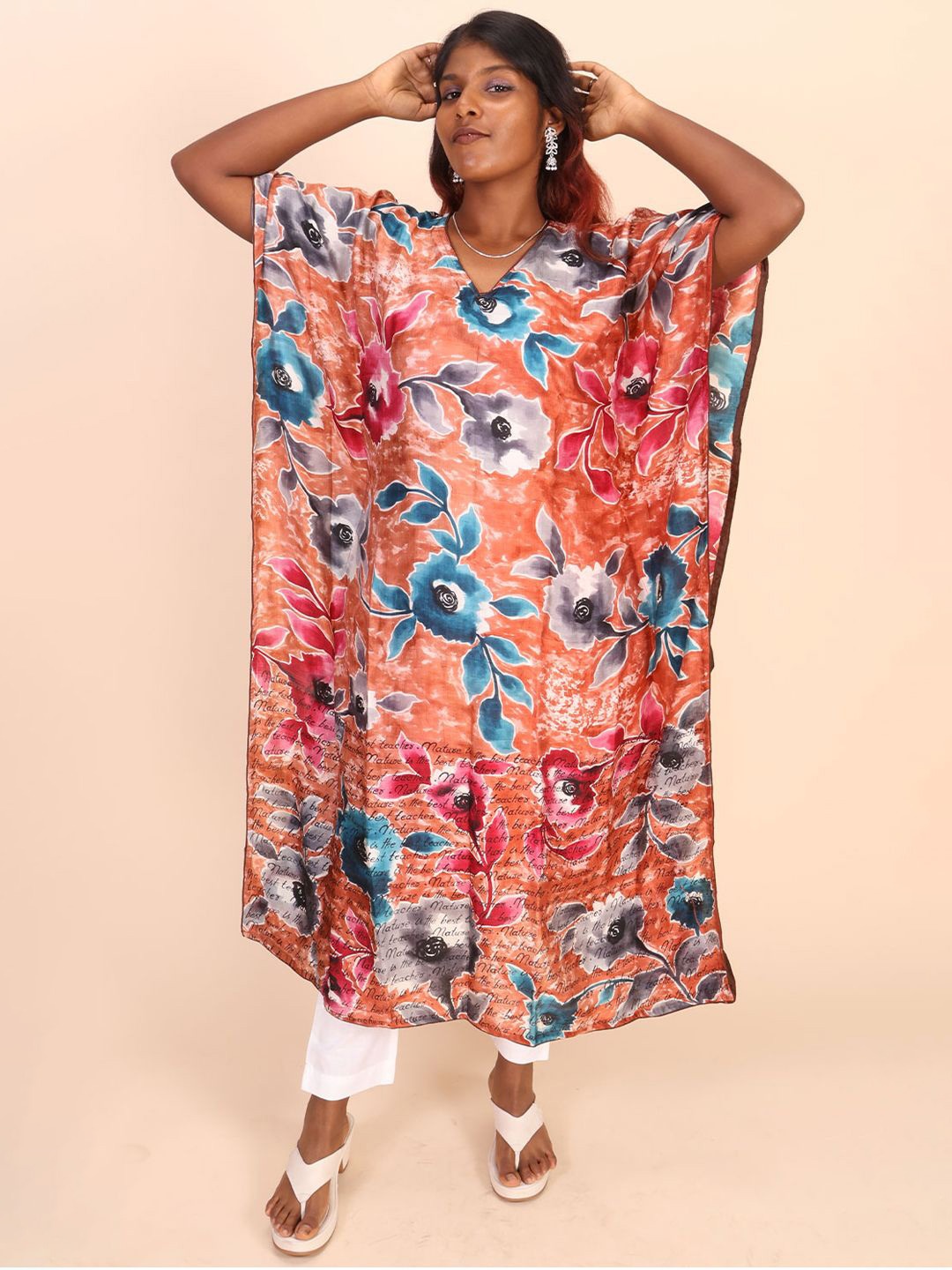 

Avishya Floral Printed Flared Sleeves Kaftan Kurta, Orange