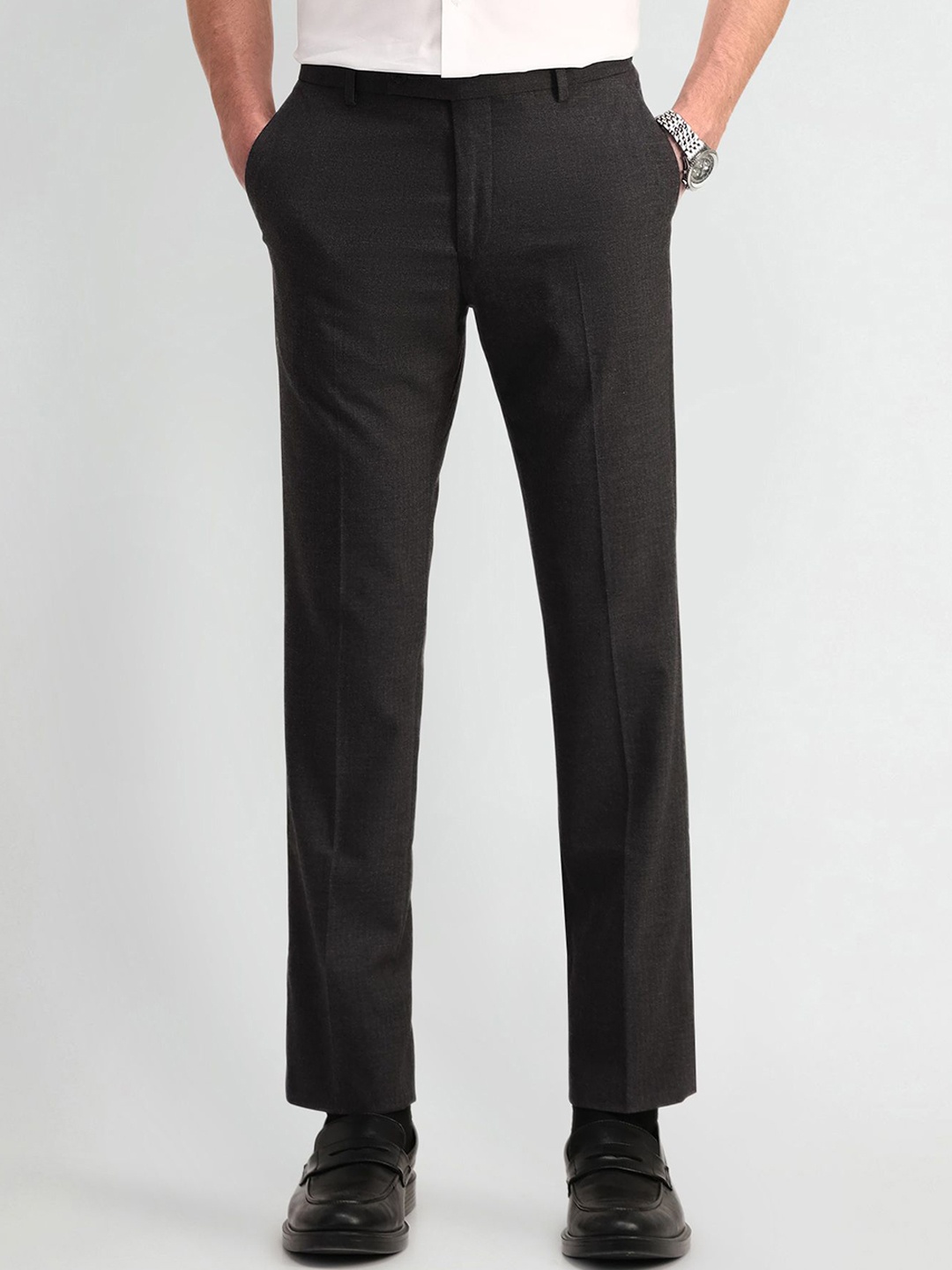 

Arrow Men Urban Slim Slim Fit Charcoal Trousers