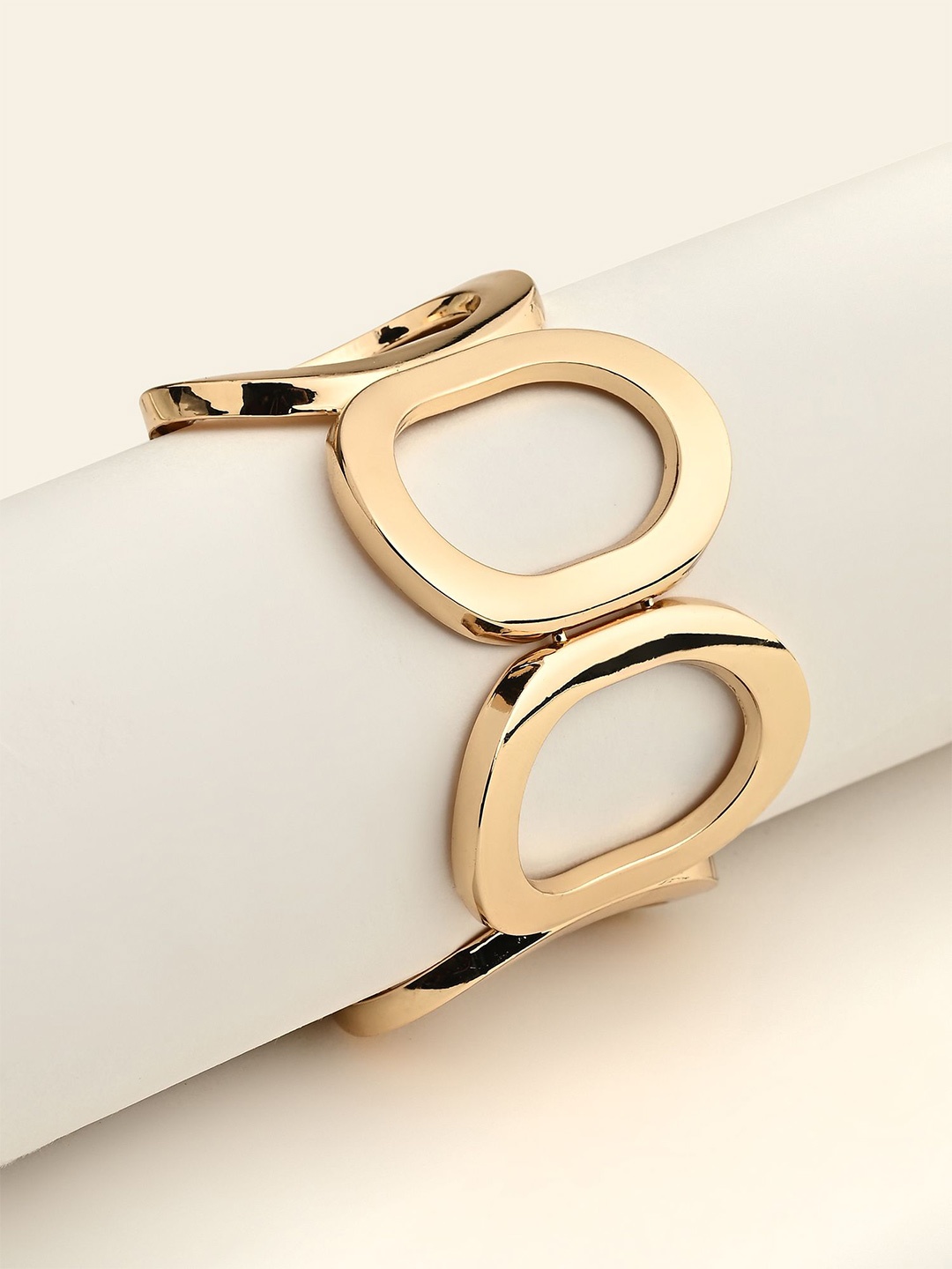 

Kazo Gold-Plated Cuffed Loop-Detail Bracelet