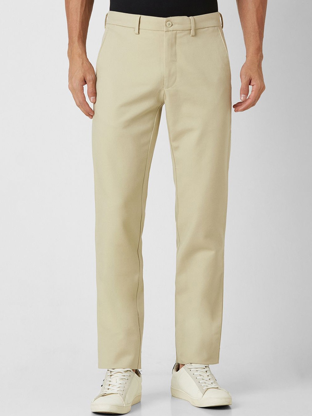 

Van Heusen Men Slim Fit Trousers, Beige