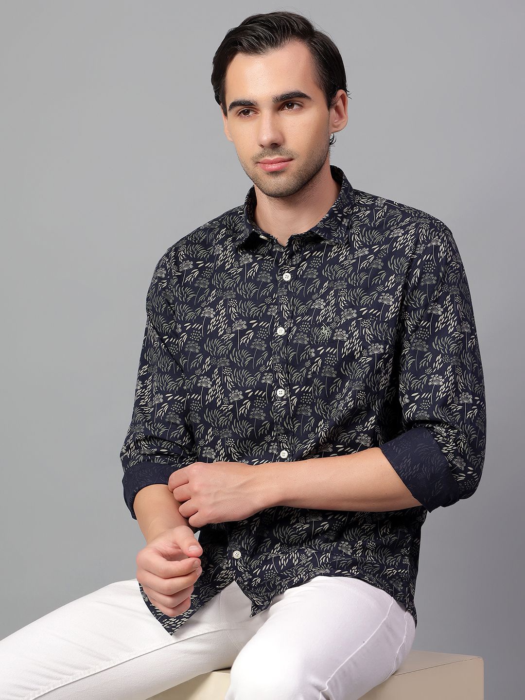 

Cantabil Men Spread Collar Floral Printed Cotton Slim Fit Casual Shirt, Navy blue