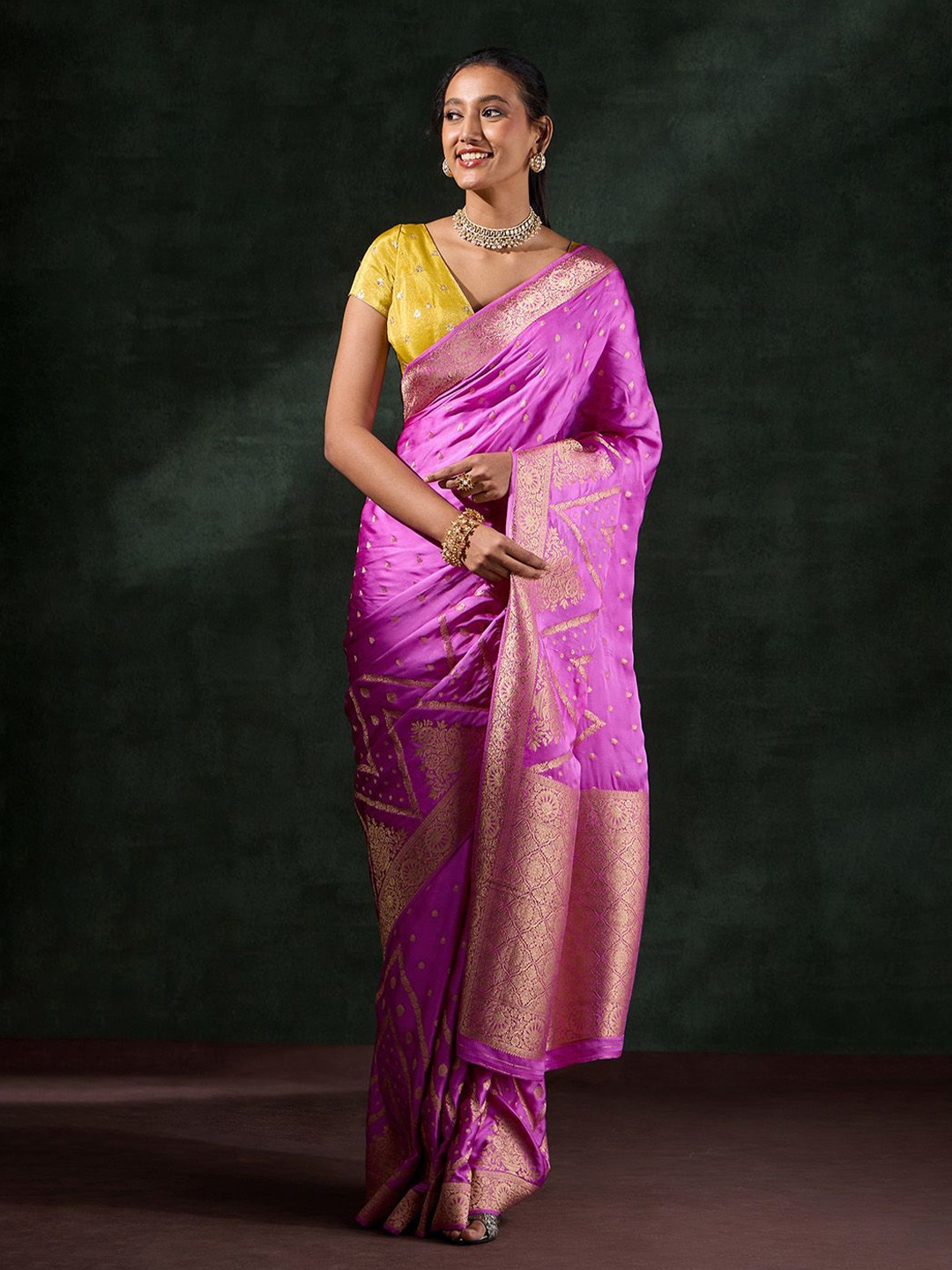 

Taneira Woven Design Zari Saree, Purple