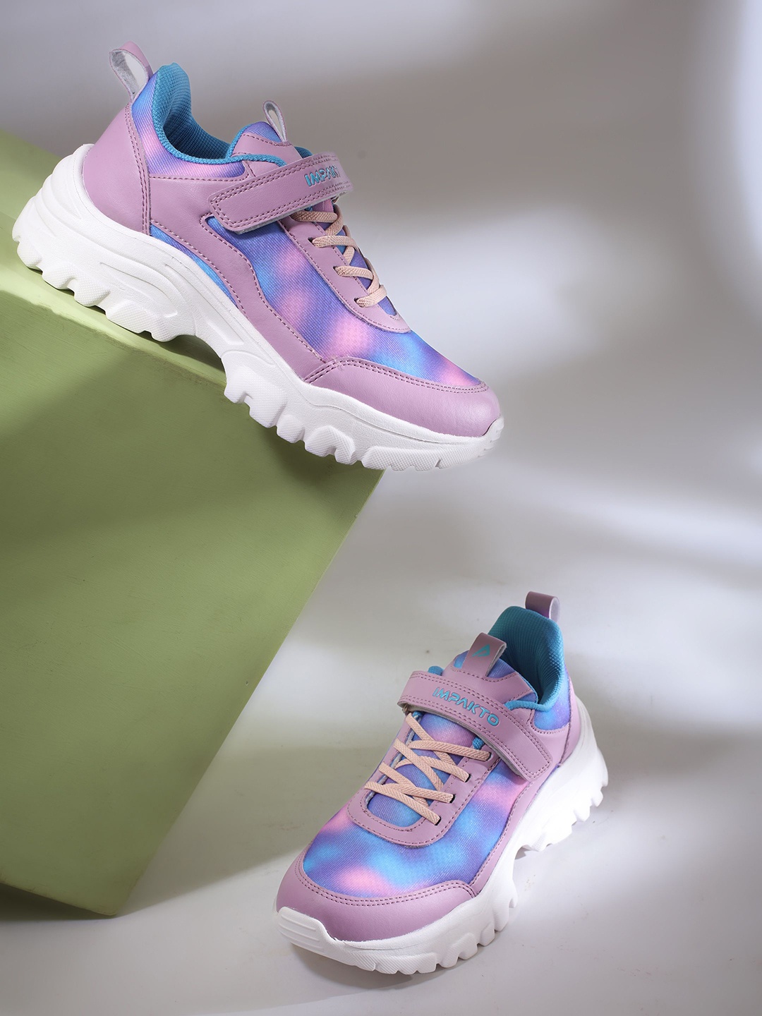 

IMPAKTO Women Sneakers, Blue