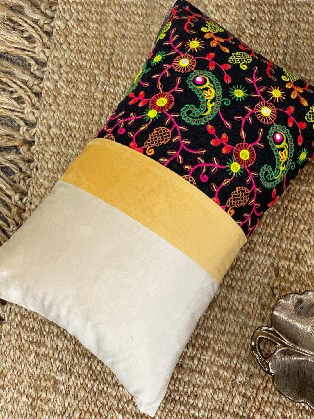 

Lyve Yellow & White 2 Pieces Floral Rectangle Cushion Covers