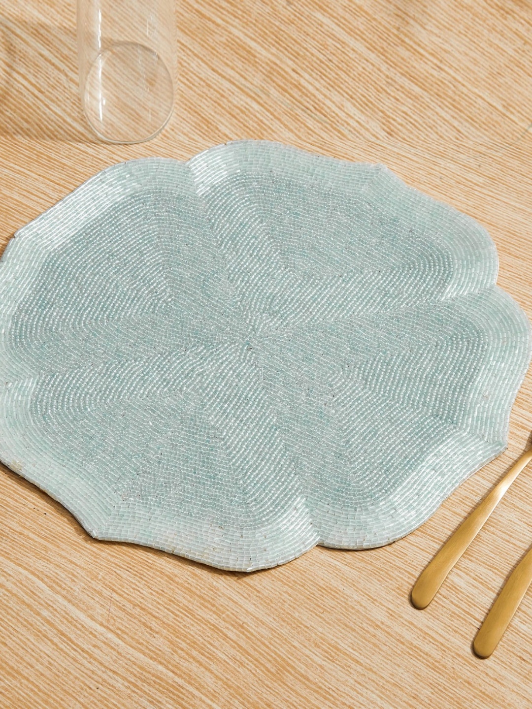 

Home Centre Blue & White Beaded Table Placemats