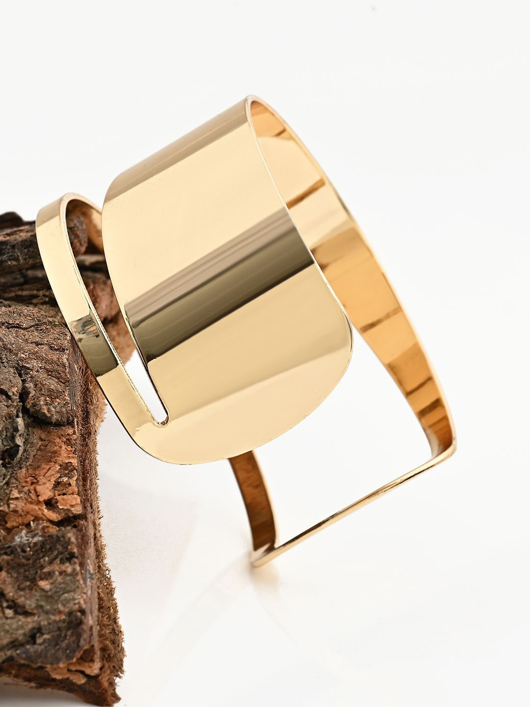 

Kazo Women Gold-Plated Chic Geometric-Cut Metal Bangle Bracelet