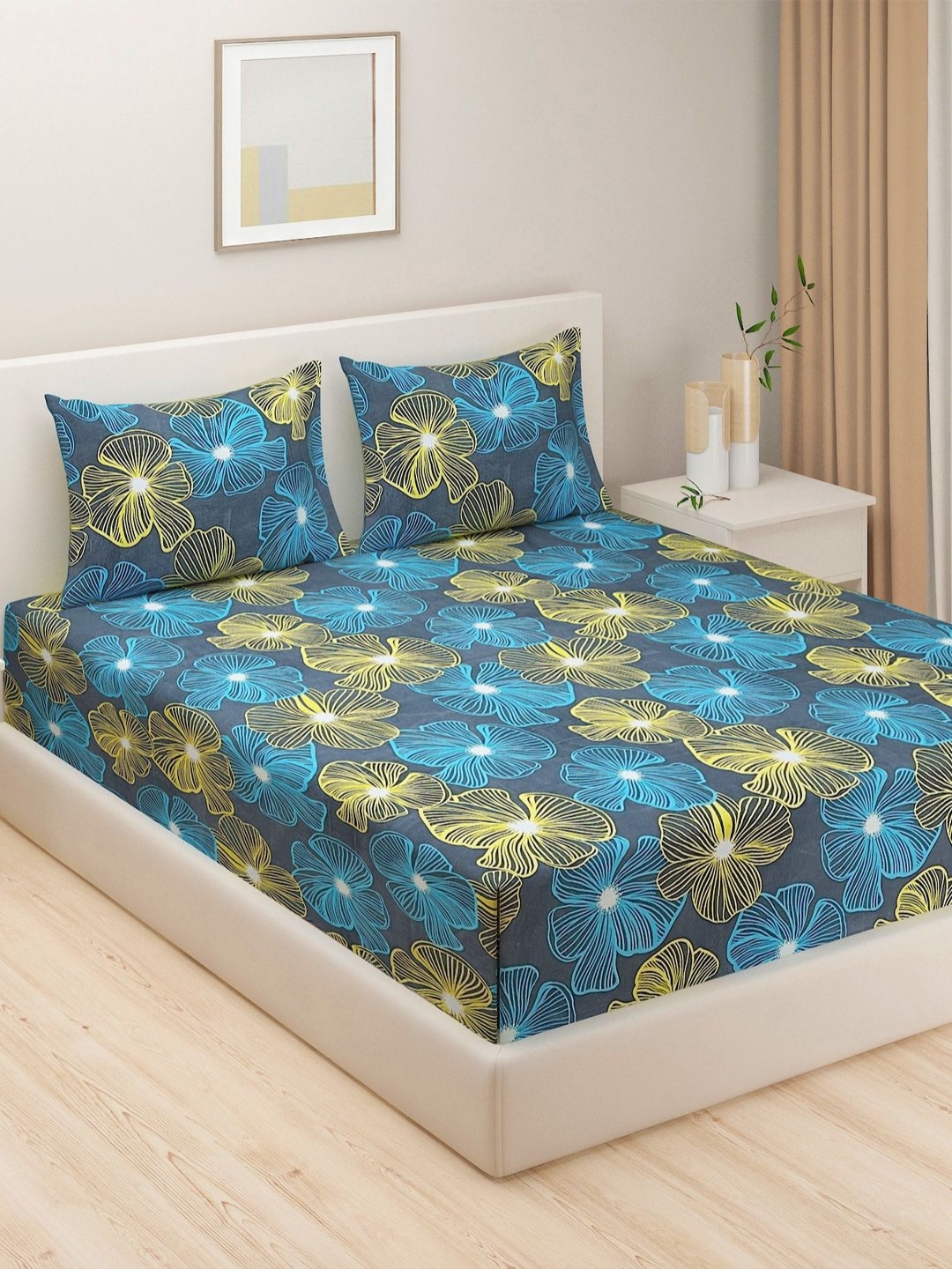 

SWAYAM Black & Yellow Floral Printed 160 TC King Bedsheet Set 2.28 m x 2.54 m