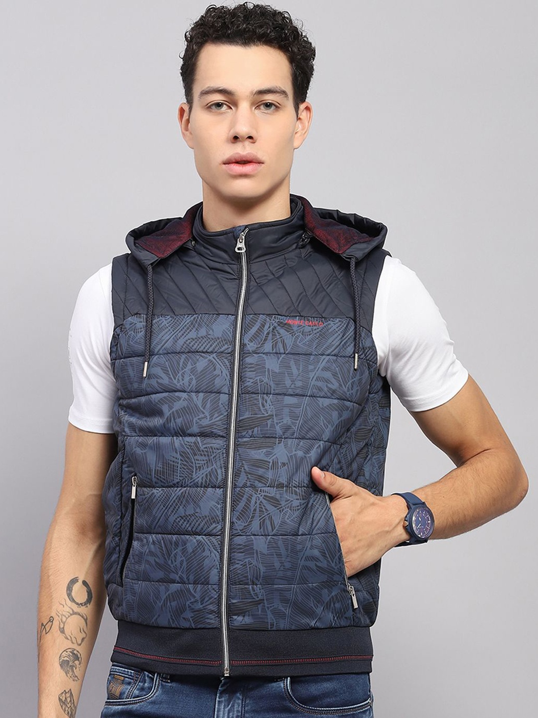 

Monte Carlo Men Hooded Abstract Printed Casual Padded Jacket, Blue