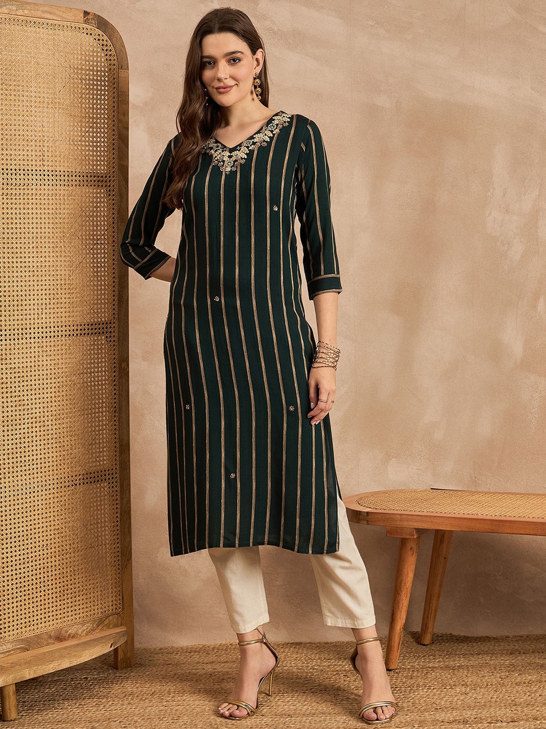 

all about you Striped V-Neck Thread Work Straight Kurta, Green