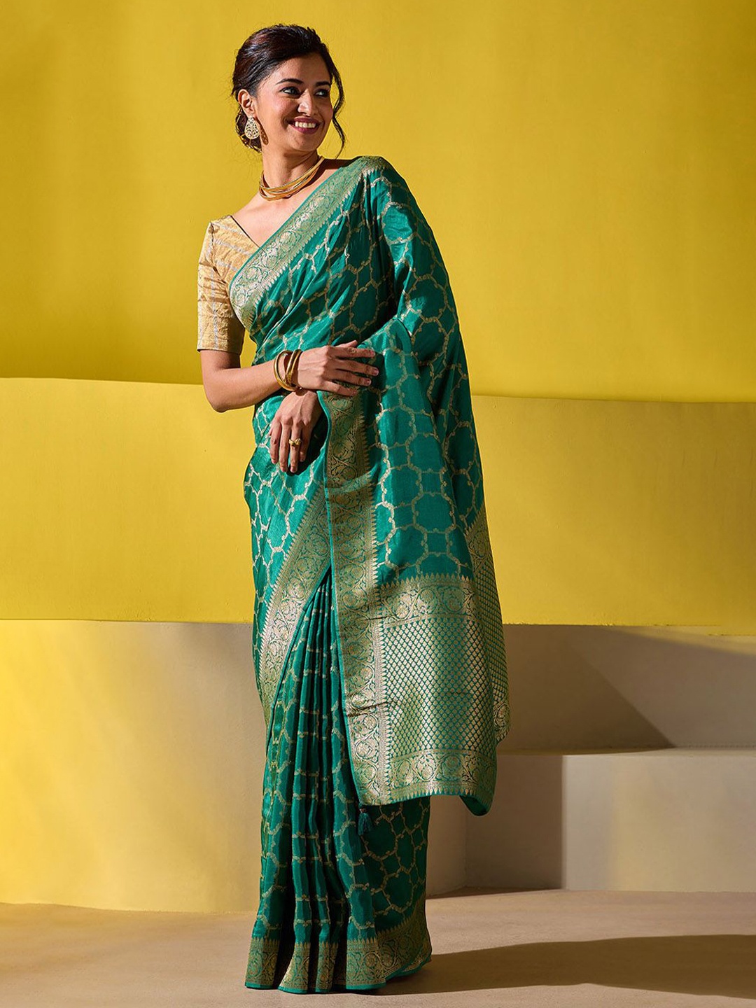 

Taneira Zari Saree, Green