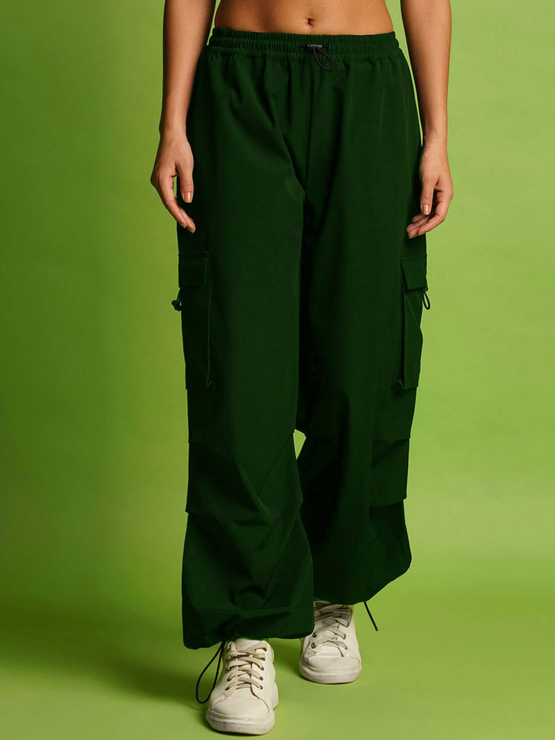 

ADDICTED ATTIRE Women Original Loose Fit Easy Wash Cargos Trousers, Green