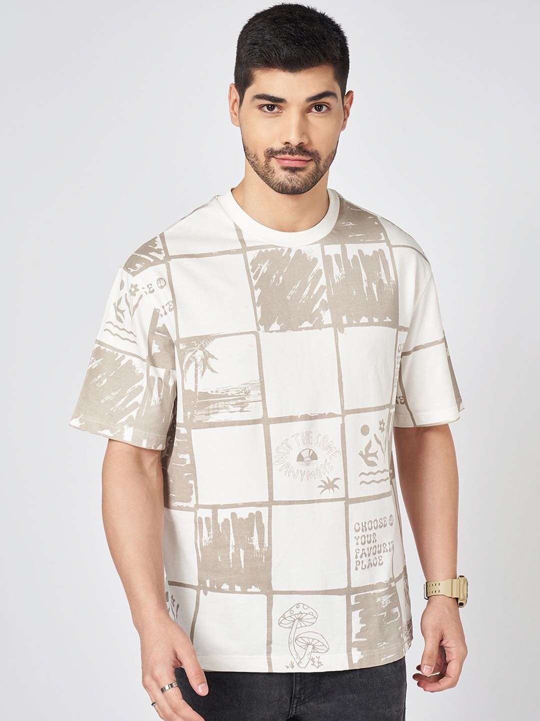 

People Men Checked Round Neck Cotton Boxy T-shirt, Off white