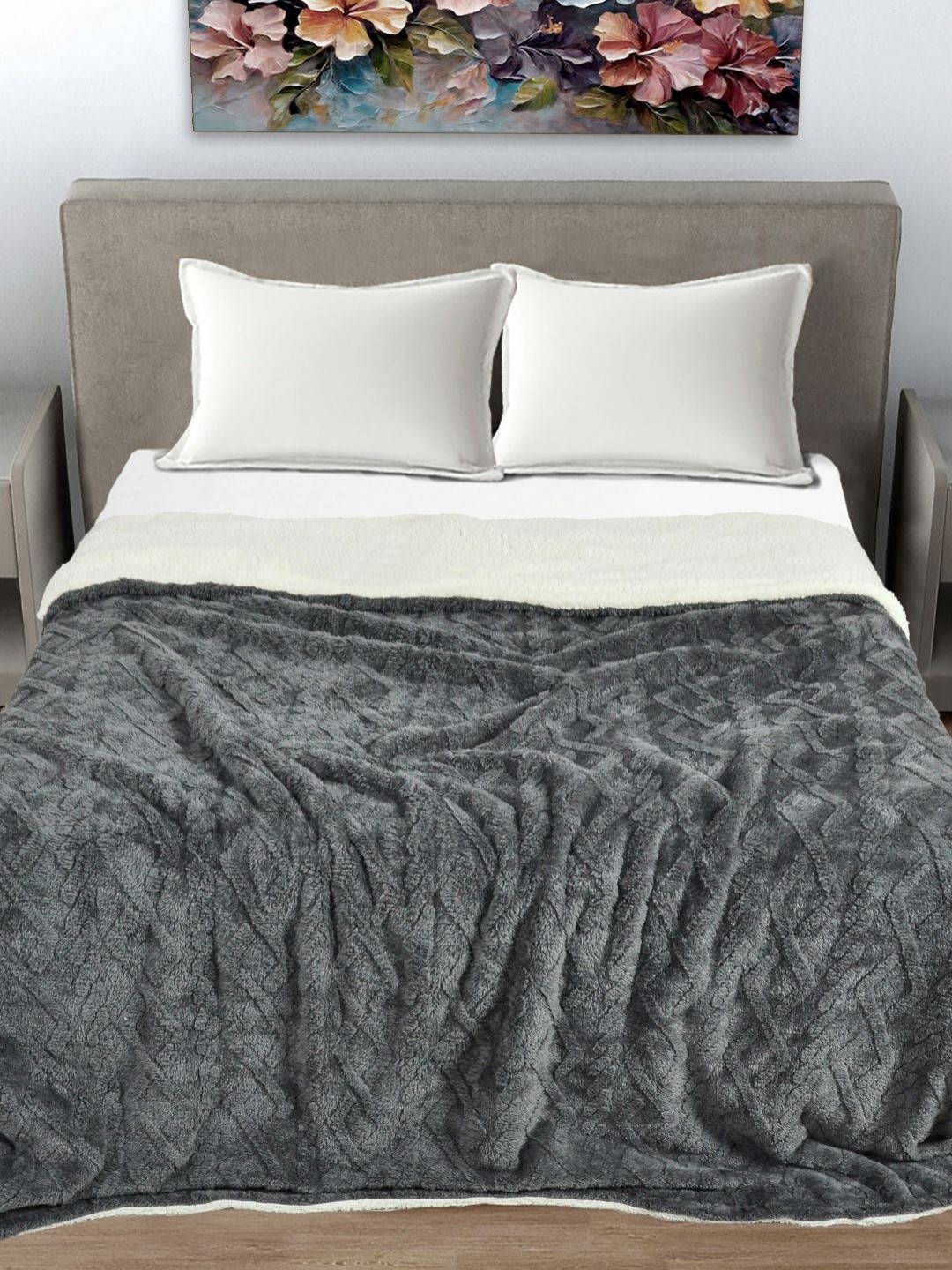 

FABINALIV Grey & White Geometric Woollen Mild Winter 600 GSM Double Bed Comforter