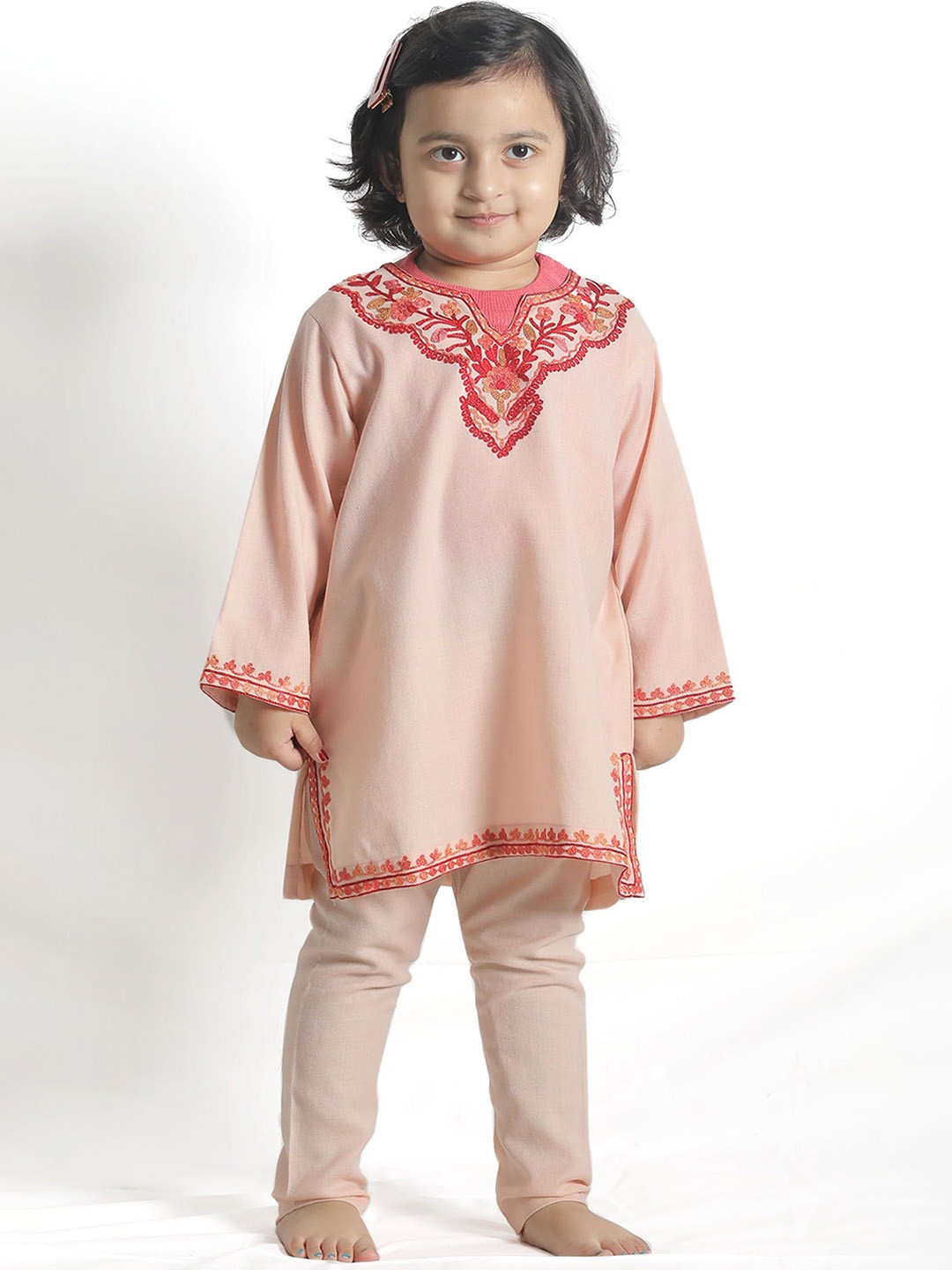 

TJORI Girls Floral Embroidered Regular Pure Wool Kurta with Trousers, Peach