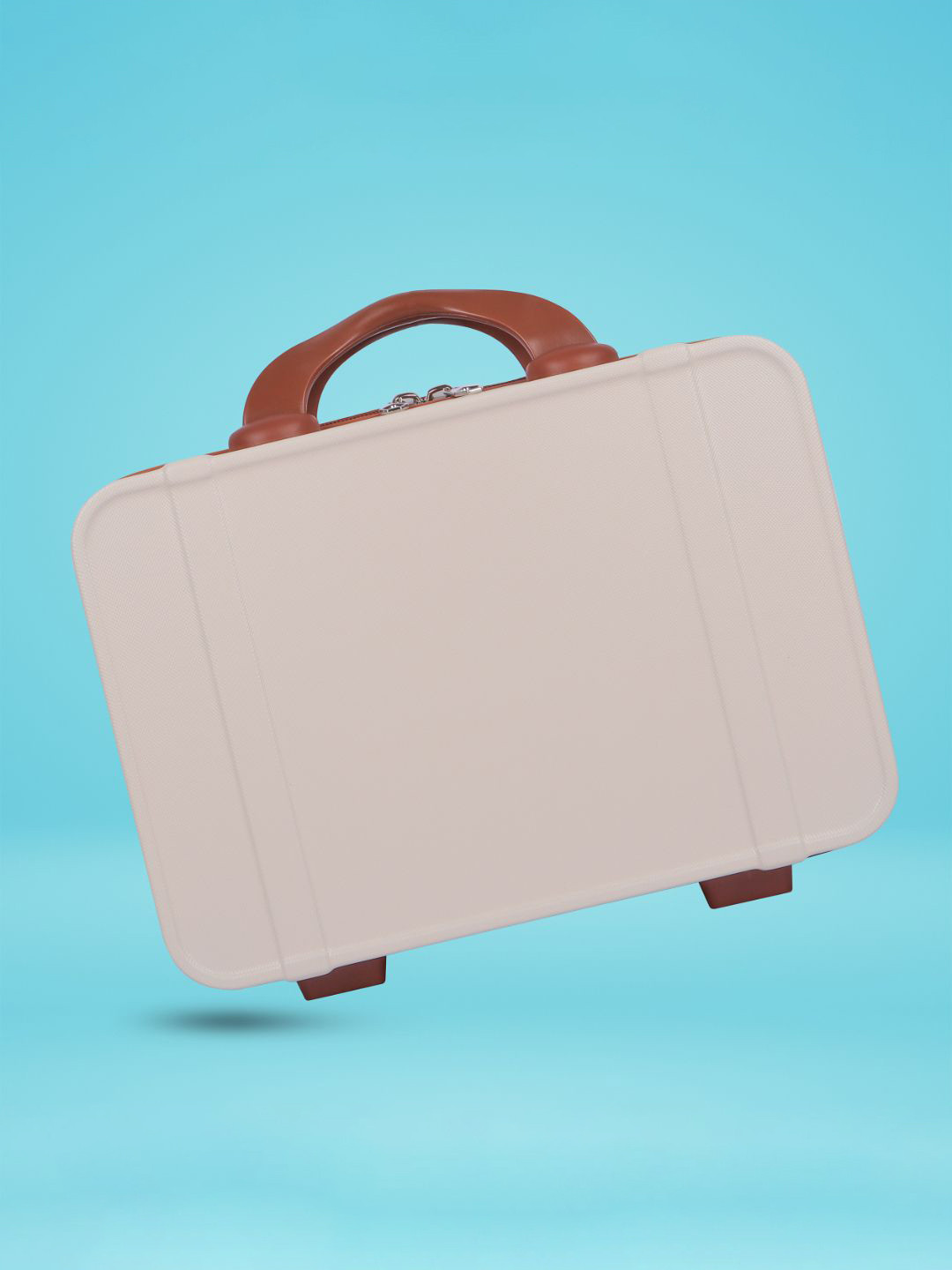 

Polo Class Textured Waterproof Vanity Bag Travel Accessory, Beige