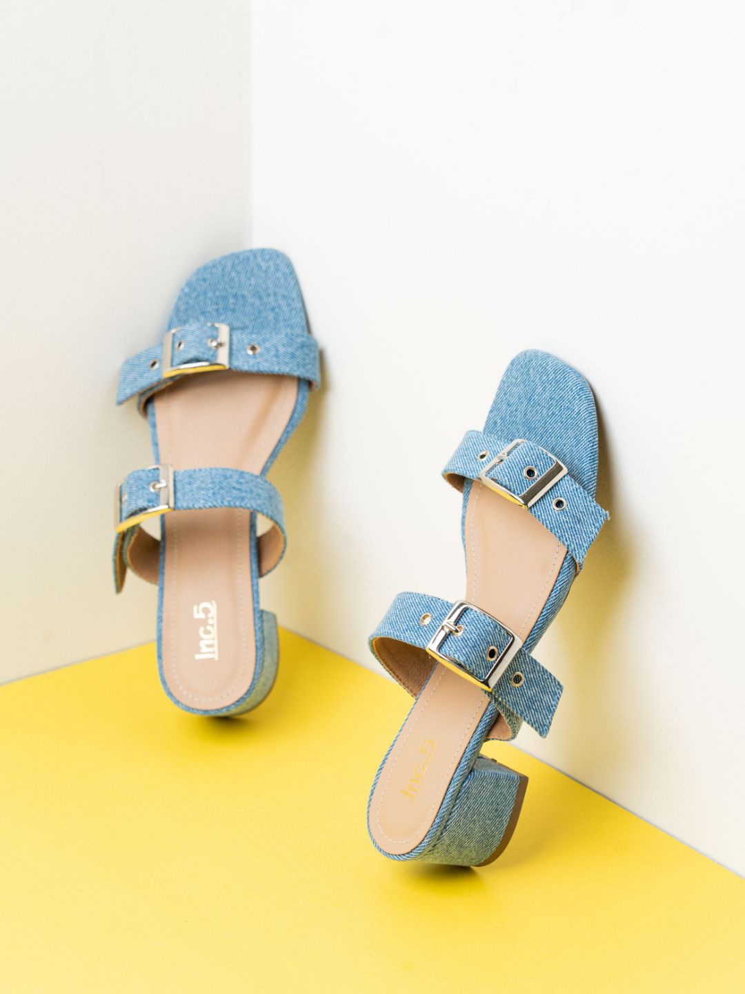 

Inc 5 Women Block Heel With Buckles, Blue