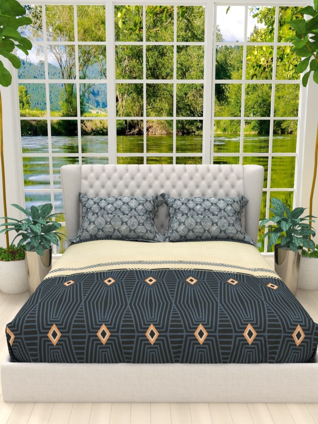 

THE WHITE MOSS Cream & Black 130 TC Cotton King Bedsheet with 2 Pillow Covers 2 x 2mt