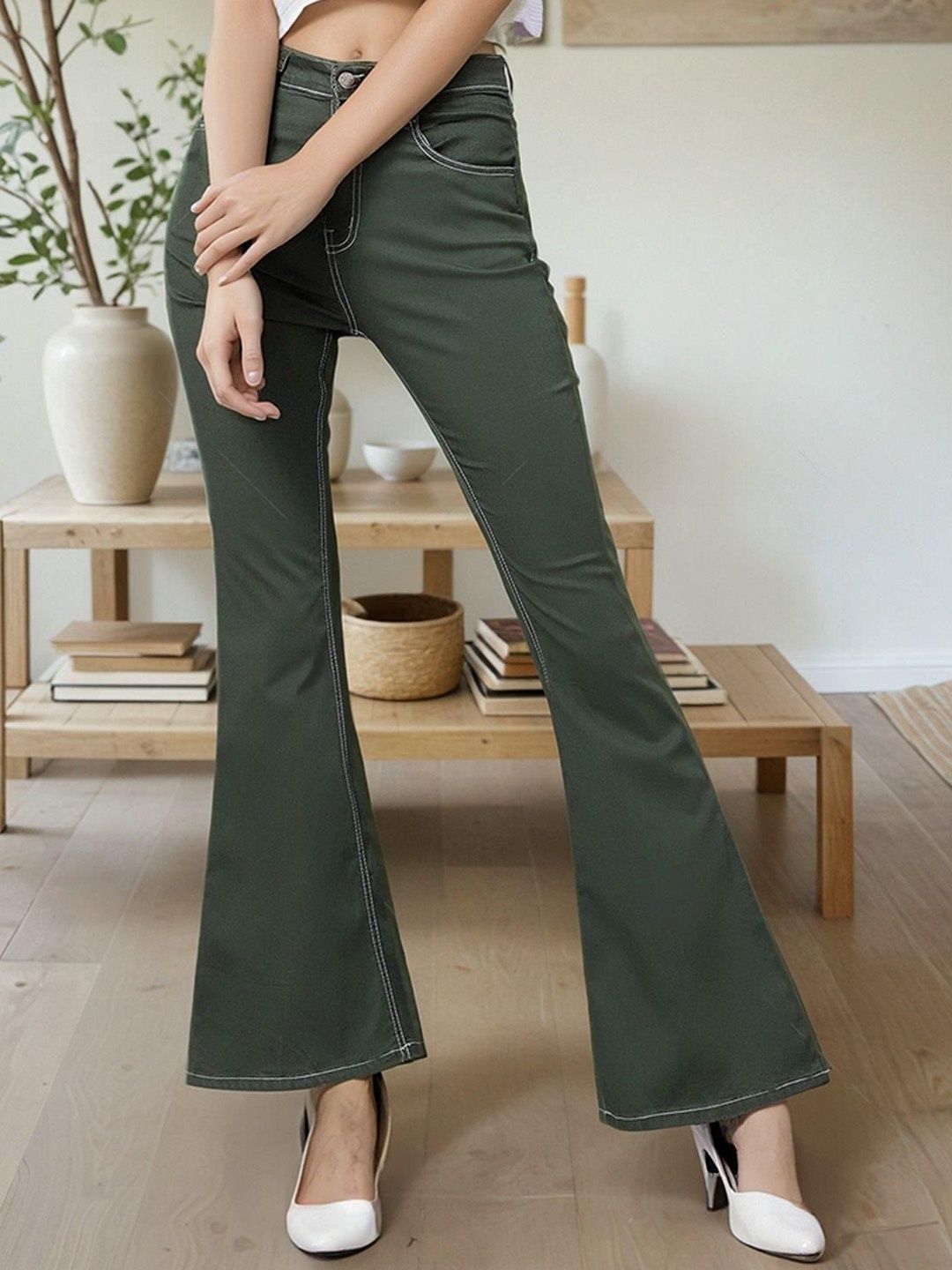 

Kotty Women Bootcut High-Rise Stretchable Jeans, Green