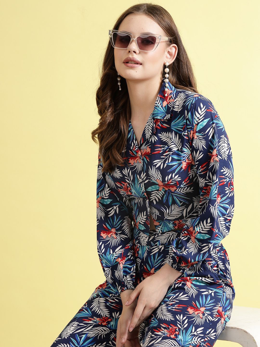 

BEING NAUGHTY Floral Print Bishop Sleeves Crepe Shirt Style Crop Top, Navy blue