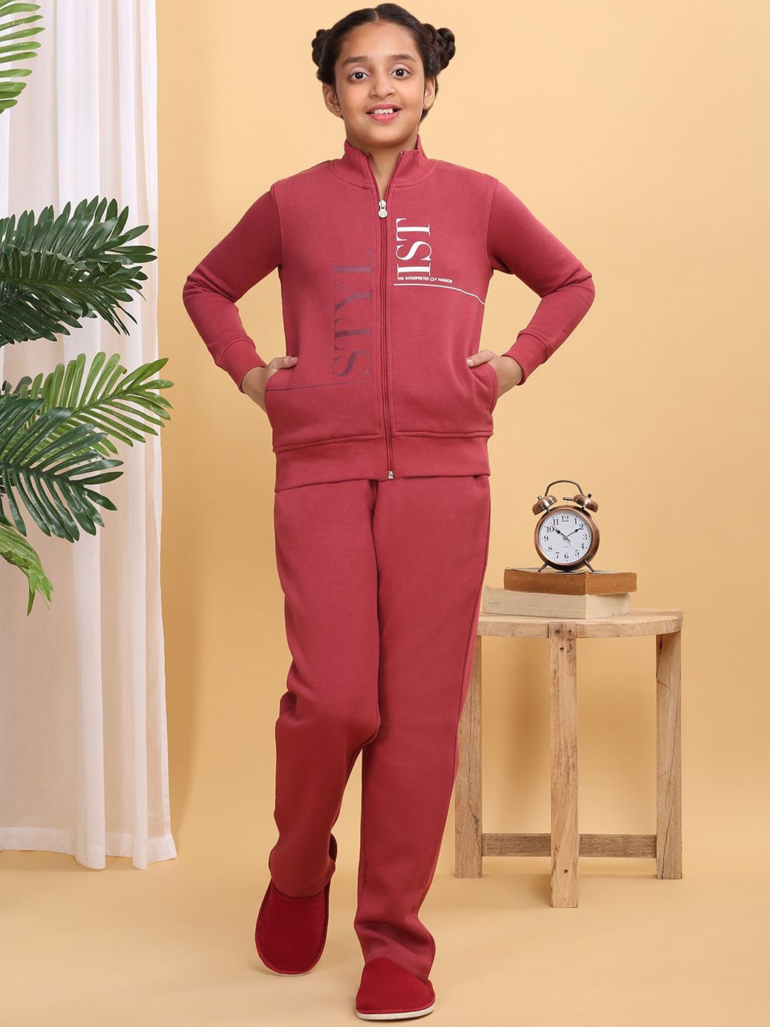 

Sweet Dreams Girls Mock Collar Long Sleeves Tracksuits, Red