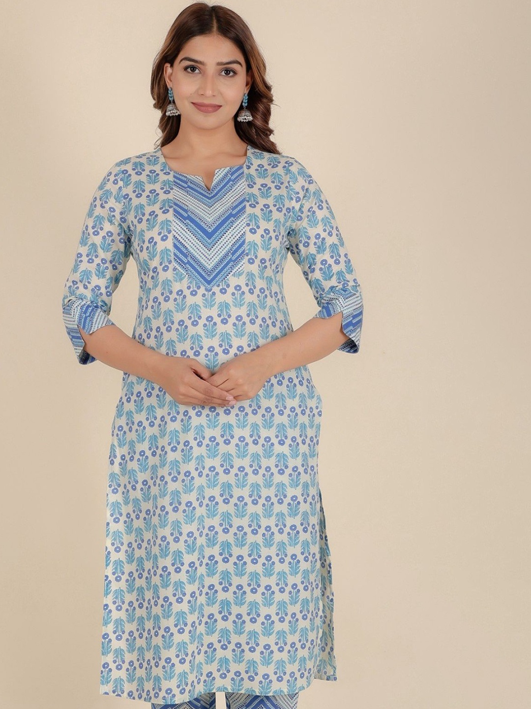 

Aramya Floral Printed Cotton Straight Kurta, White