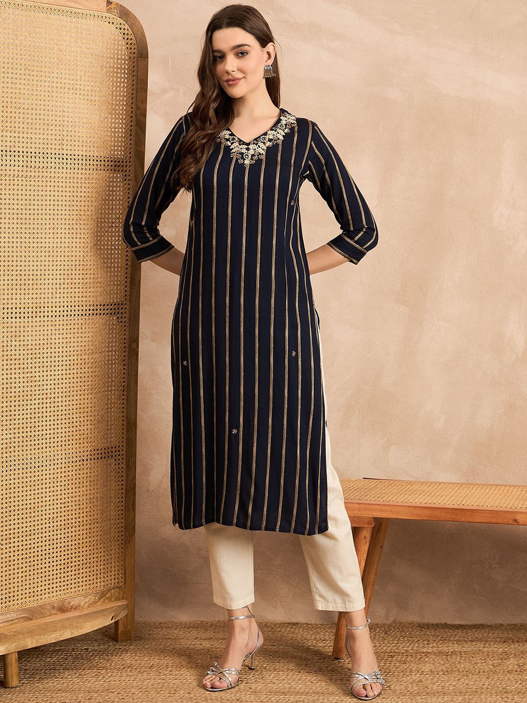 

all about you Striped V-Neck Thread Work Straight Kurta, Blue