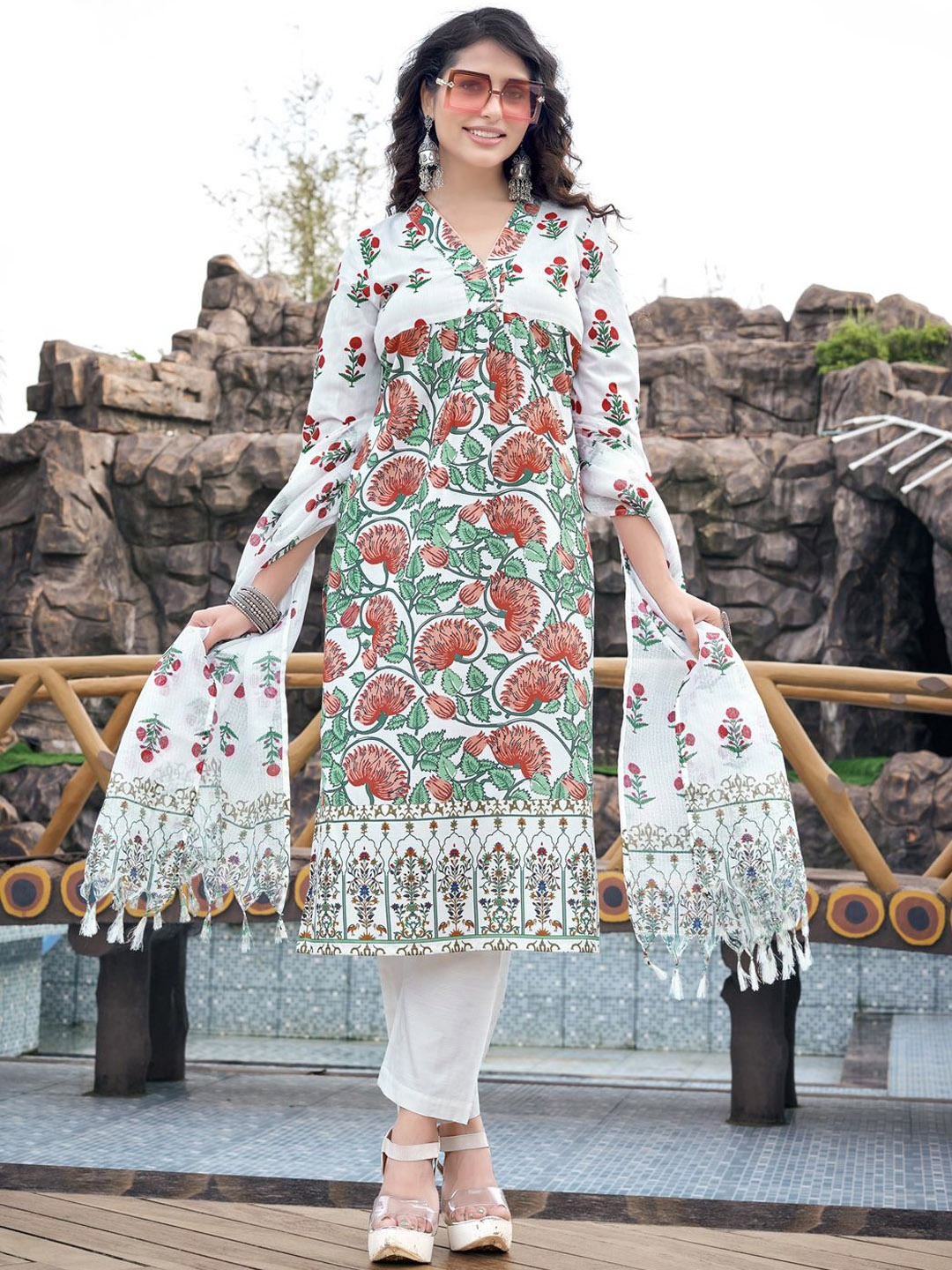 

NAINVISH Floral Printed V Neck Straight Kurta with Trousers & Dupatta, White