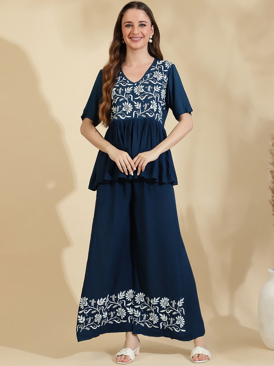 

Sringam Chikankari Embroidered Co ord Set, Blue