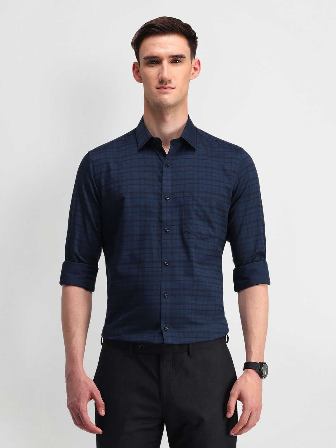 

Arrow Men Classic Spread Collar Tartan Checked Cotton Formal Shirt, Navy blue