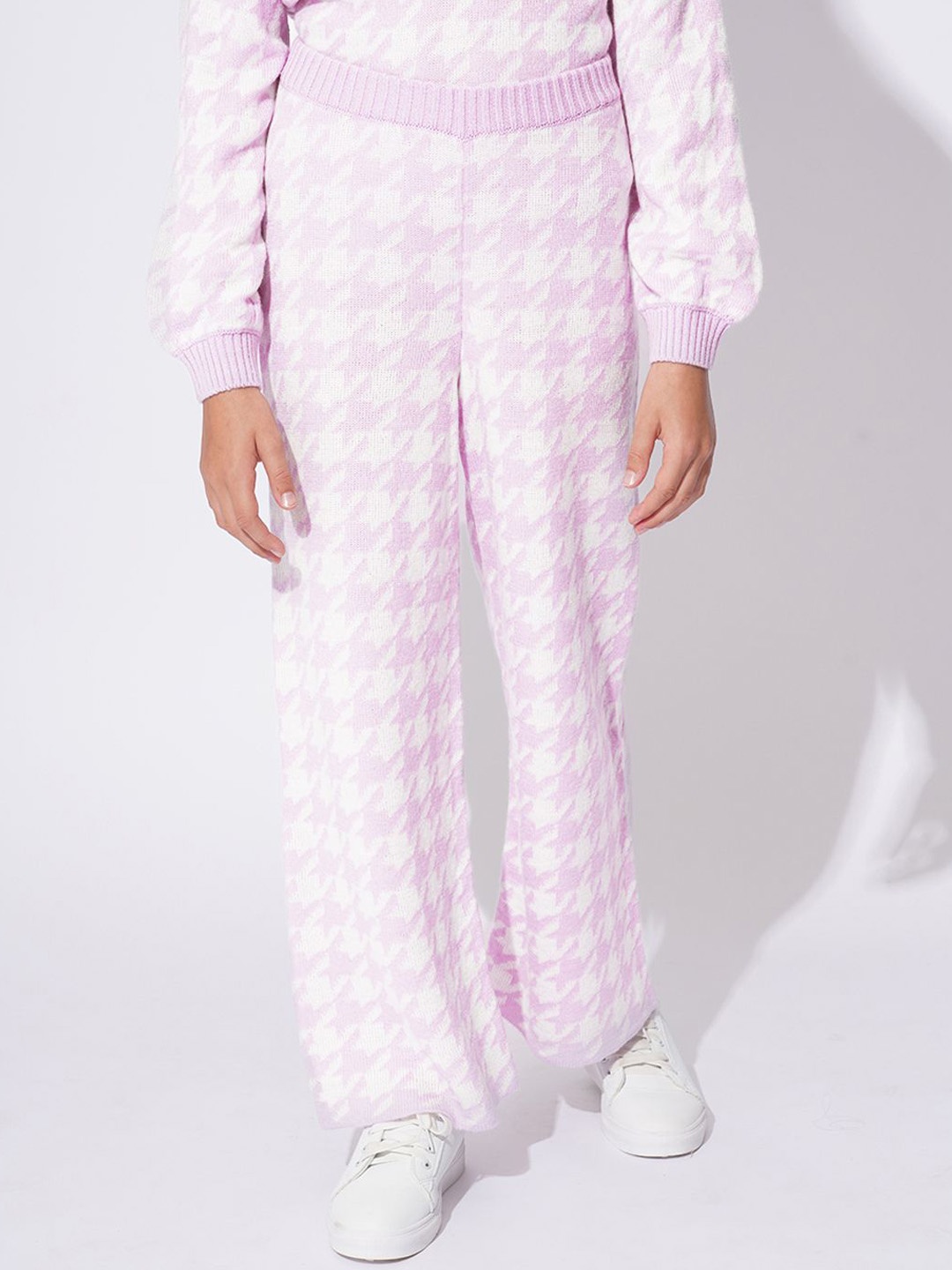 

Vero Moda Girls Checked Loose Fit Trousers, Purple