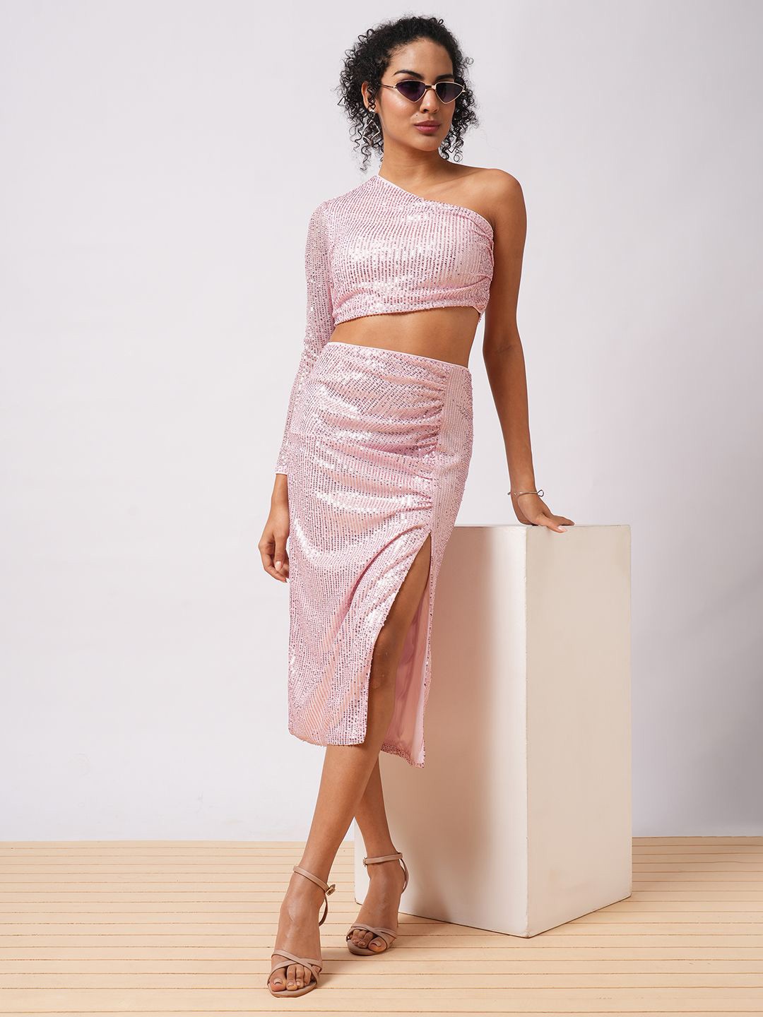 

Globus Embellished Crop Top With Ruched Midi Skirt, Pink