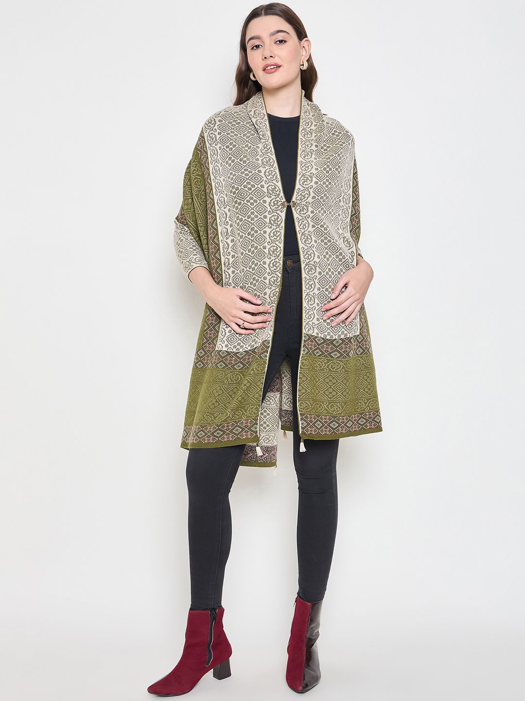 

Knitstudio Floral Embroidered V-Neck Poncho Sweaters, Green